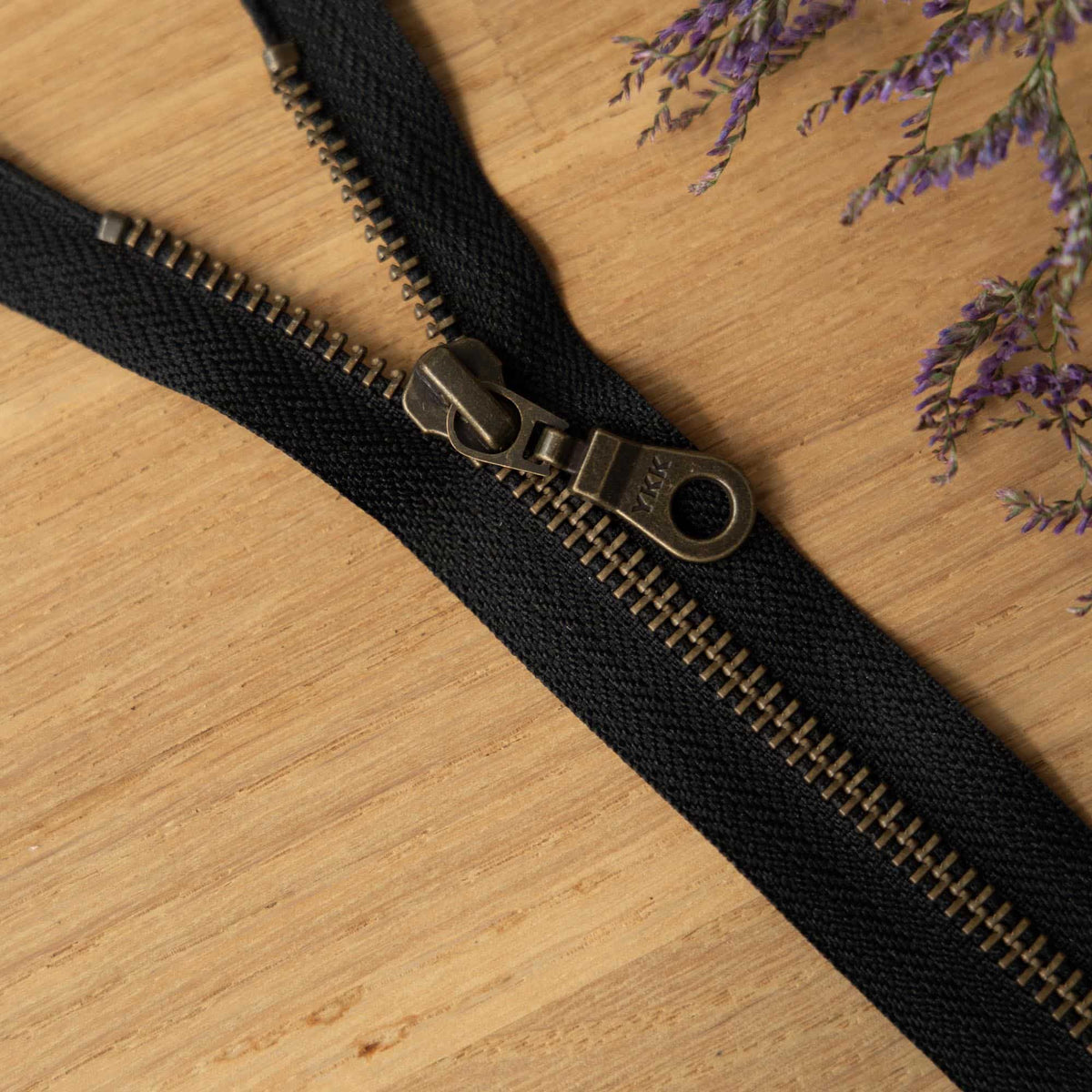 YKK - Metalen rits brons deelbaar - 40 | 60 cm - Zwart (580) 40