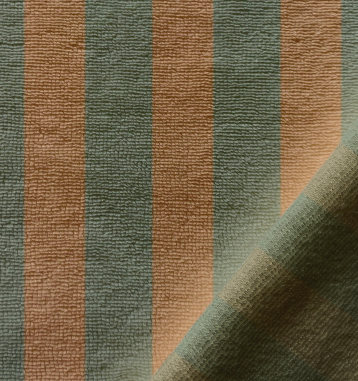 PRE-ORDER Bamboo badstof strepen beige/rozemarijn