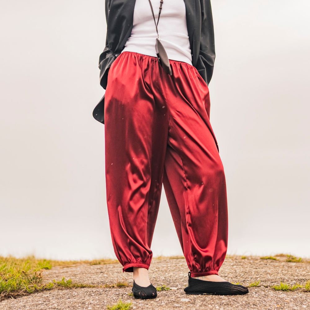 Fibre Mood - Polyester stretch satijn donkerrood