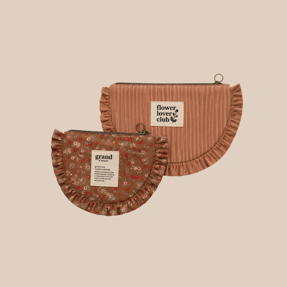 Pakket ruffle etui - bloemen/strepen cognac