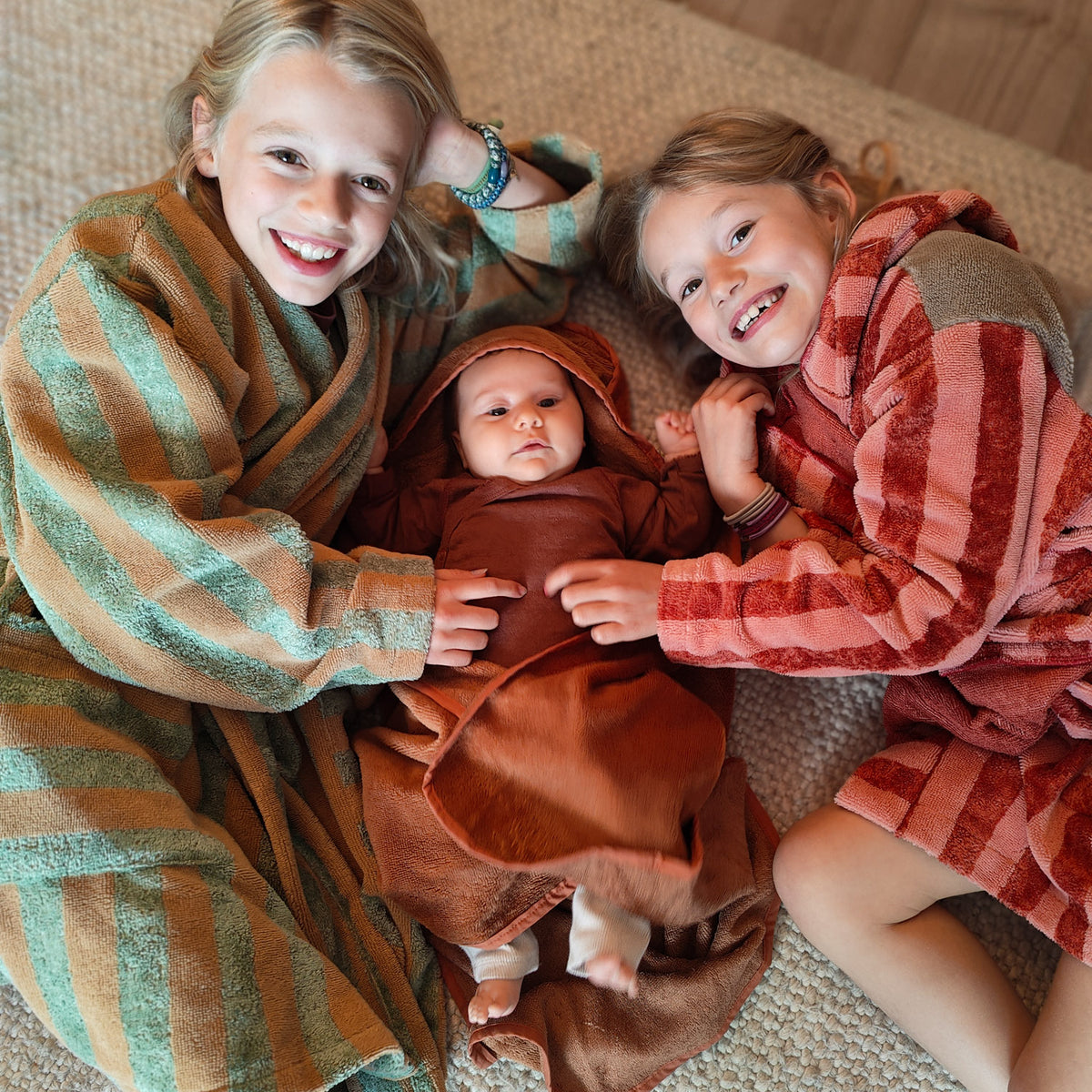 WISJ - Robin badjas volwassenen & kids (papieren patroon)