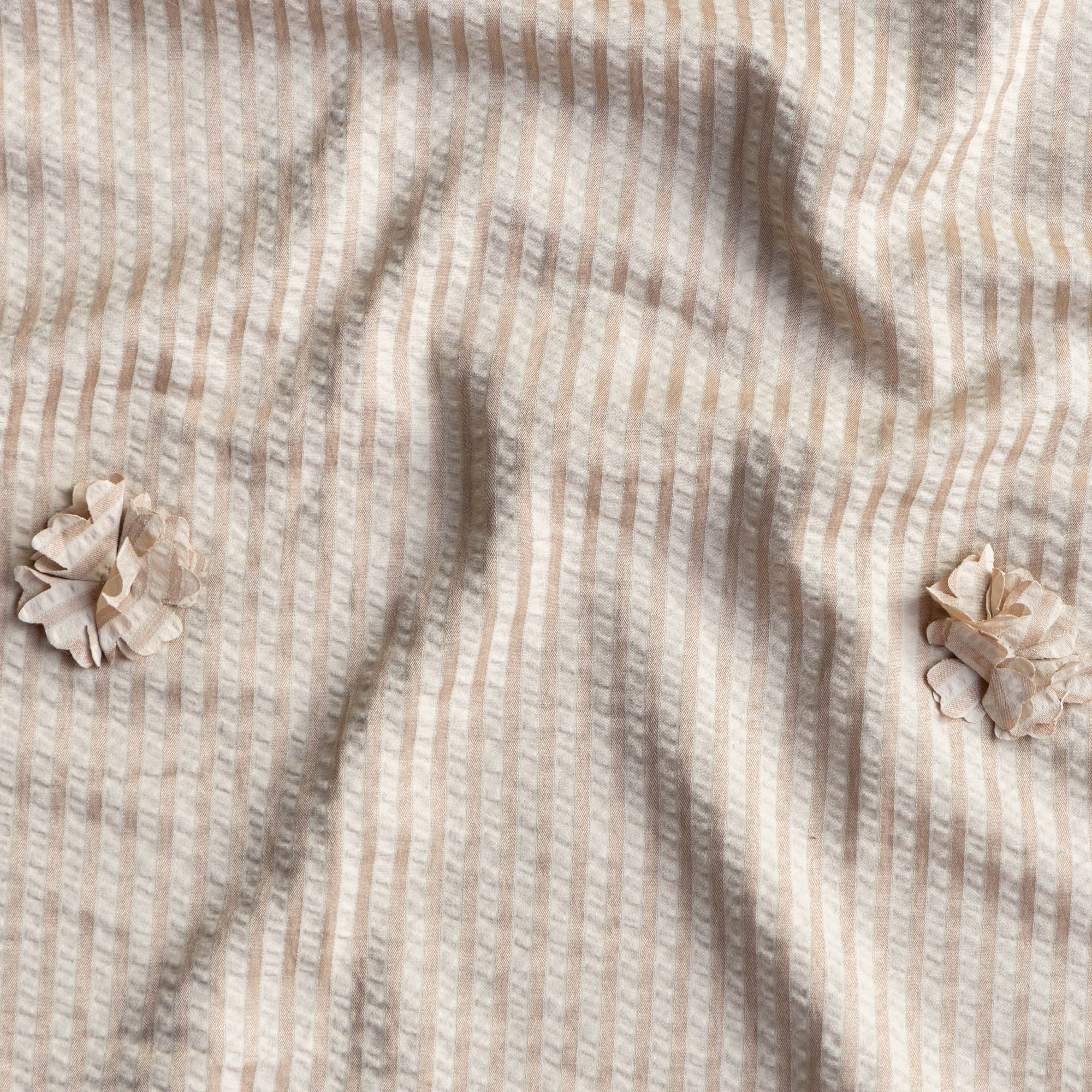 Seersucker strepen ruffy bloemen beige