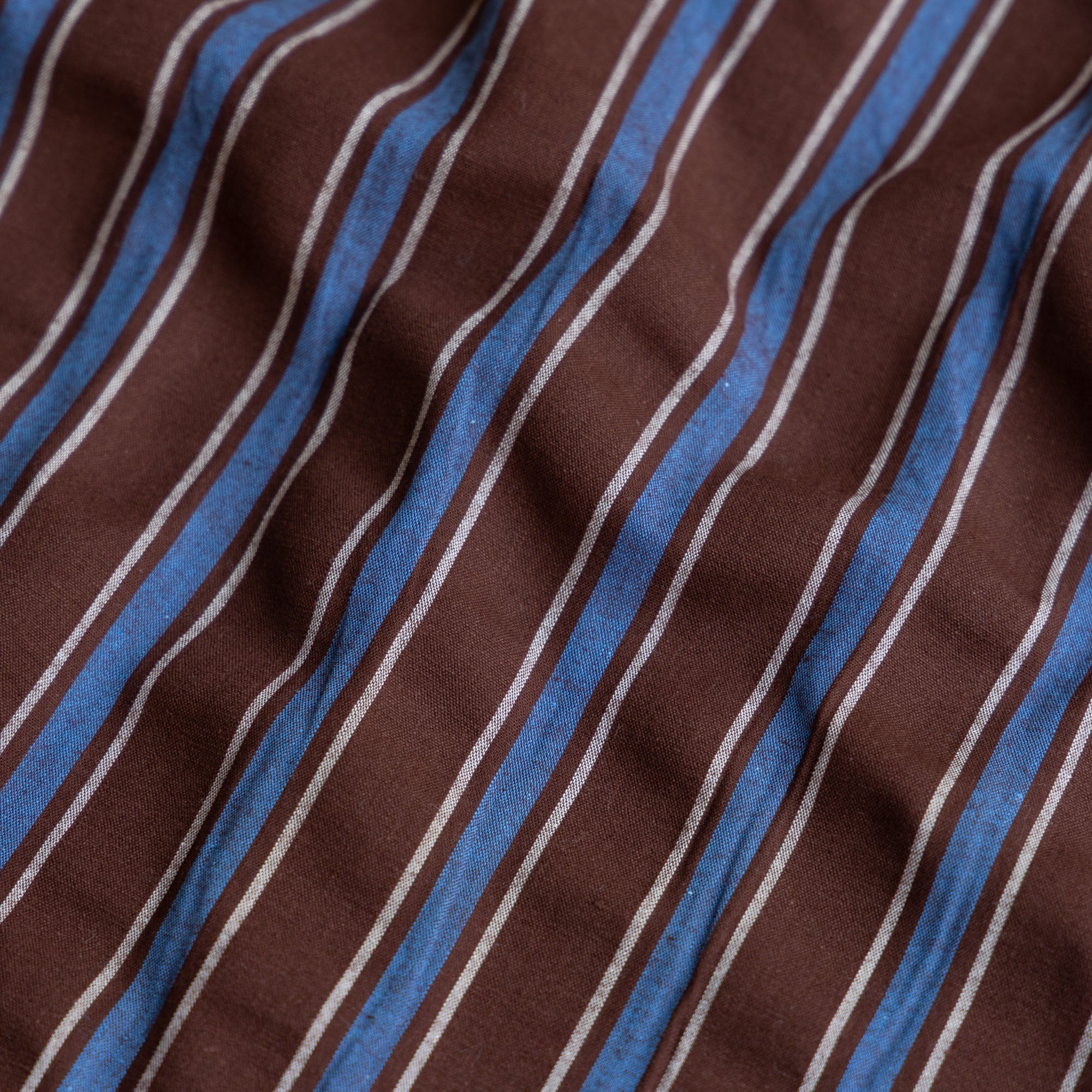 Seersucker strepen sam bruin/blauw