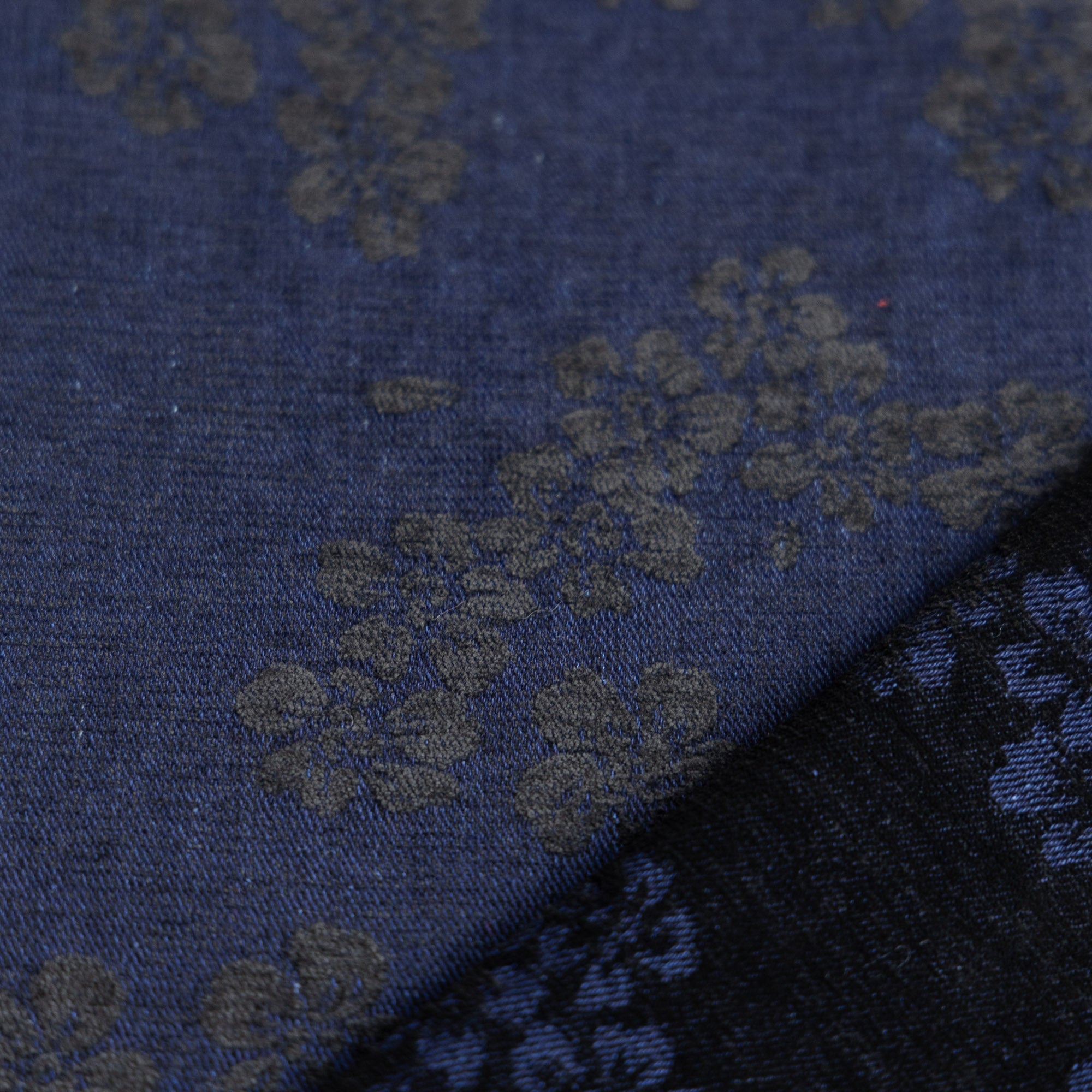 Chenille jacquard denim donker jeansblauw