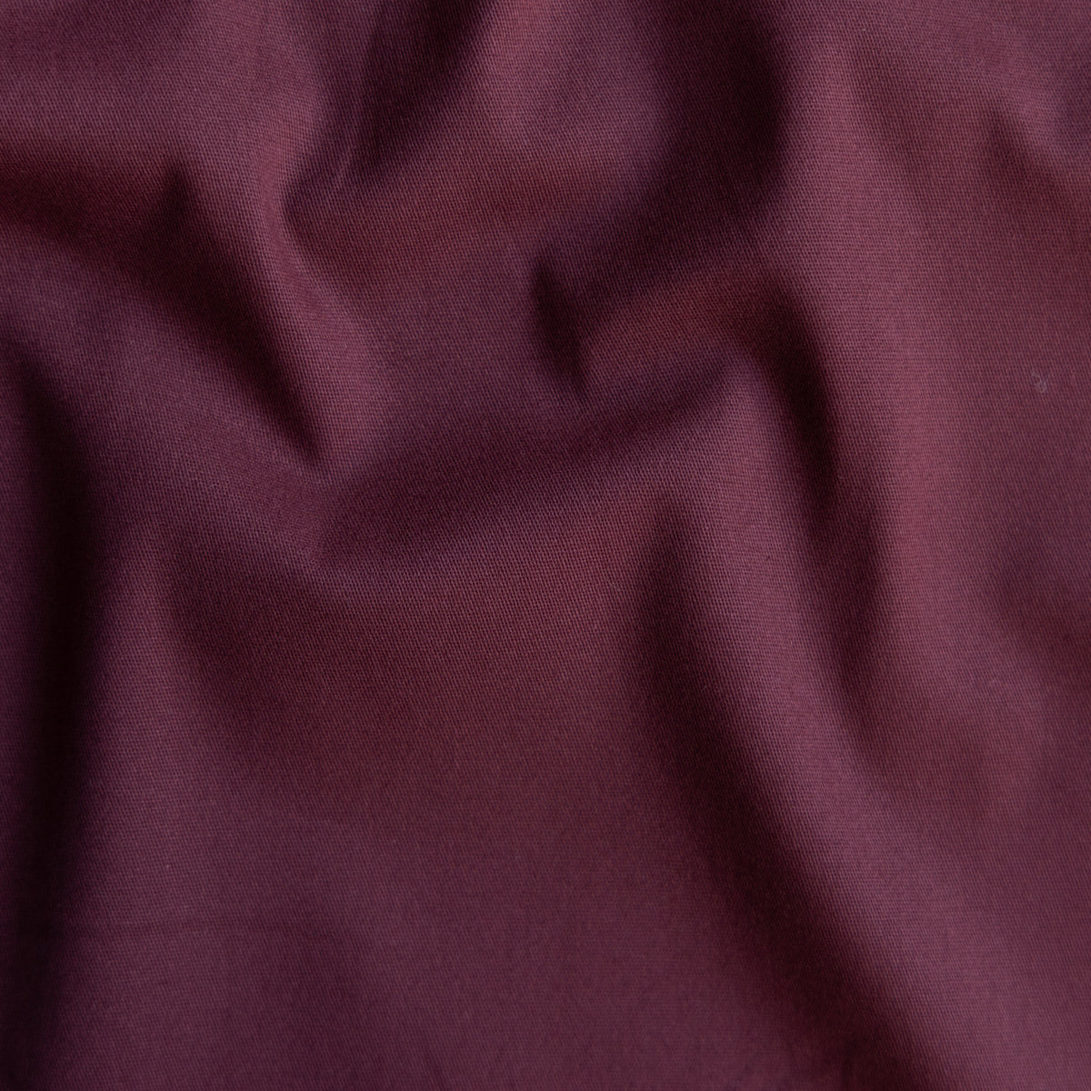 Stretch katoen peach finish burgundy