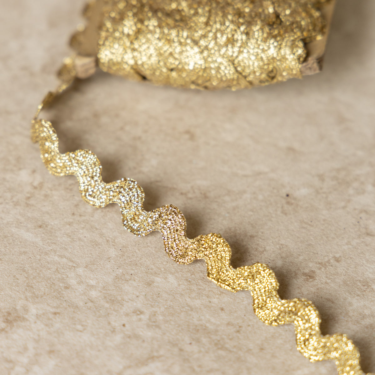 Zigzagband goud 12mm