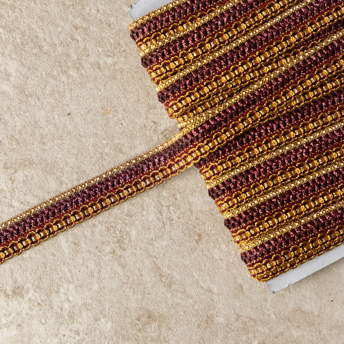 Galonband goud/burgundy 17mm