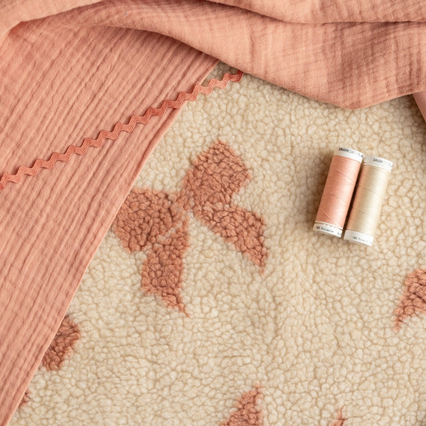 Teddy strikken naturel