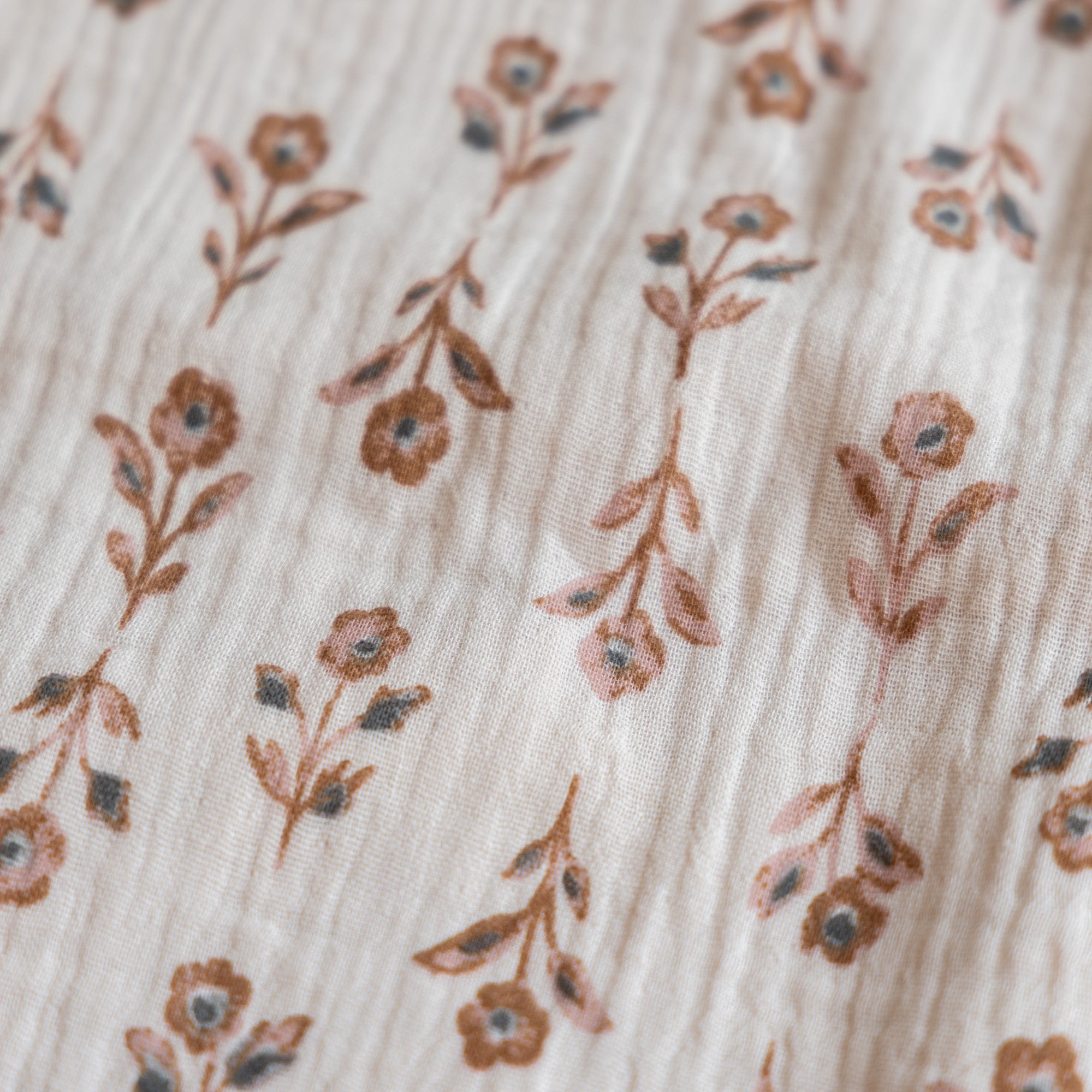 Hydrofiel bloemen kandira latte/camel