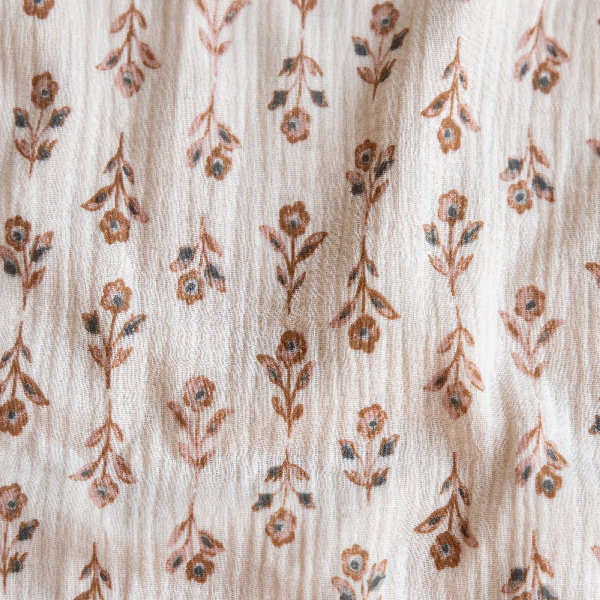 Hydrofiel bloemen kandira latte/camel
