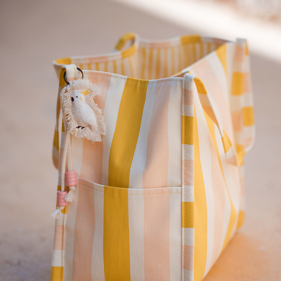 See You at Six - Canvas gabardine twill strepen papyrus crème
