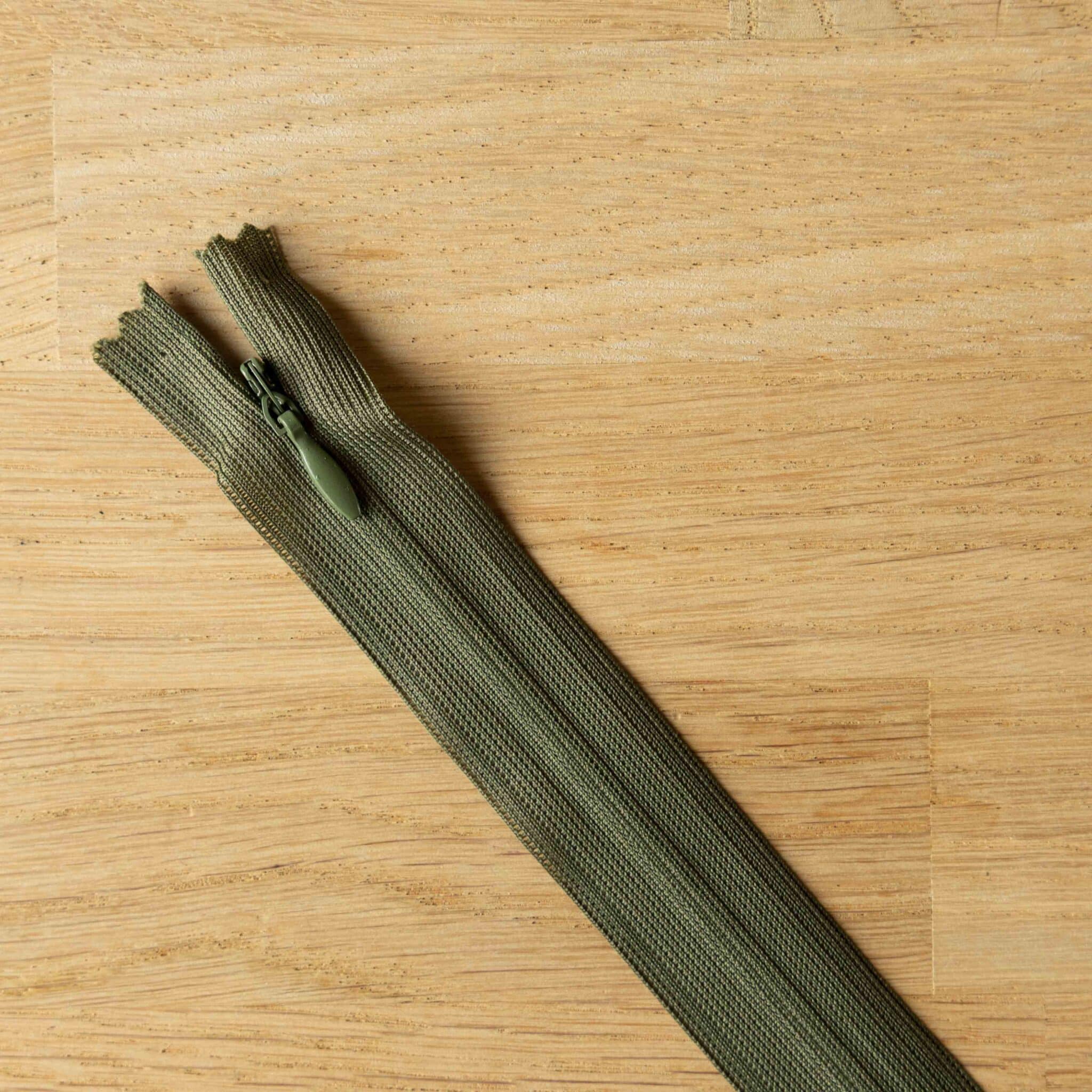 Blinde rits 22 cm - Legergroen (567)