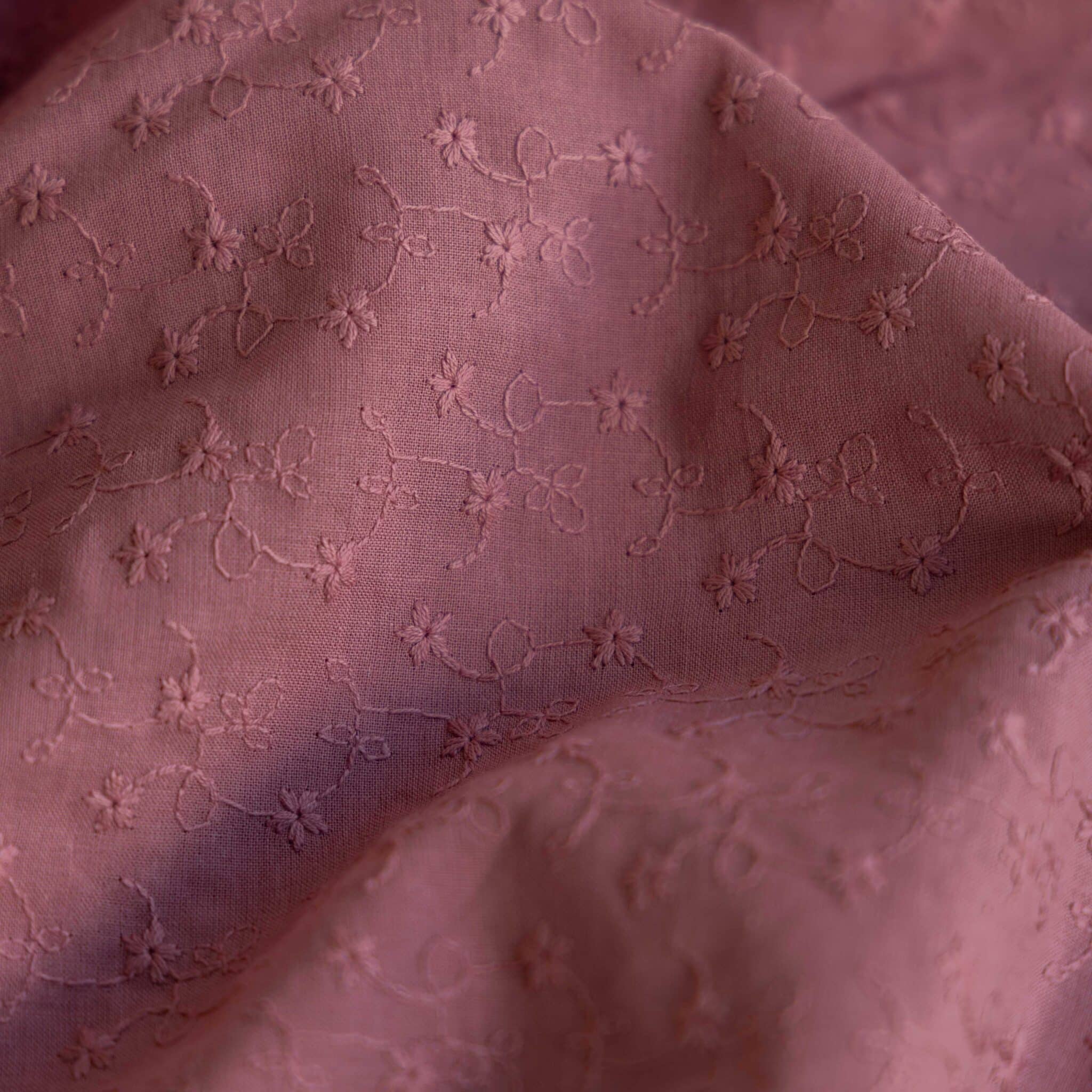 Broderie schulprand roze