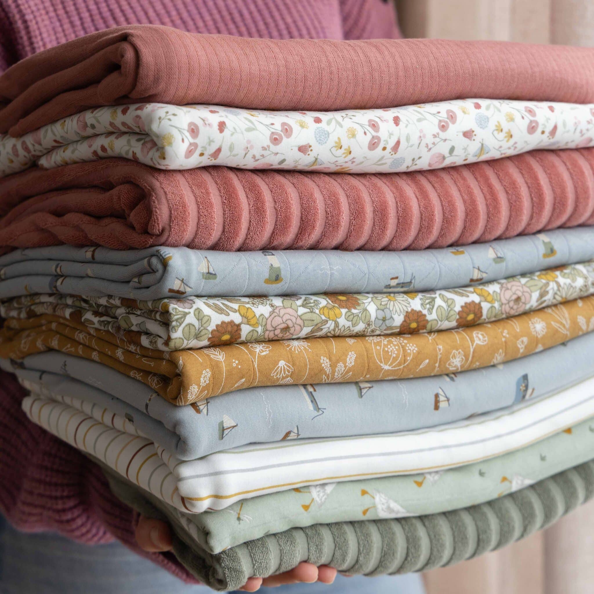 Coupon 150cm fijngebreide  jersey pink blush