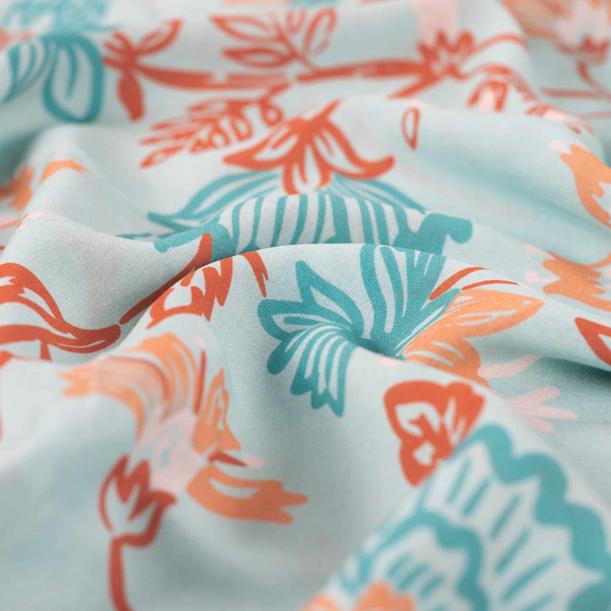 Coupon 320cm viscose voile bloemen