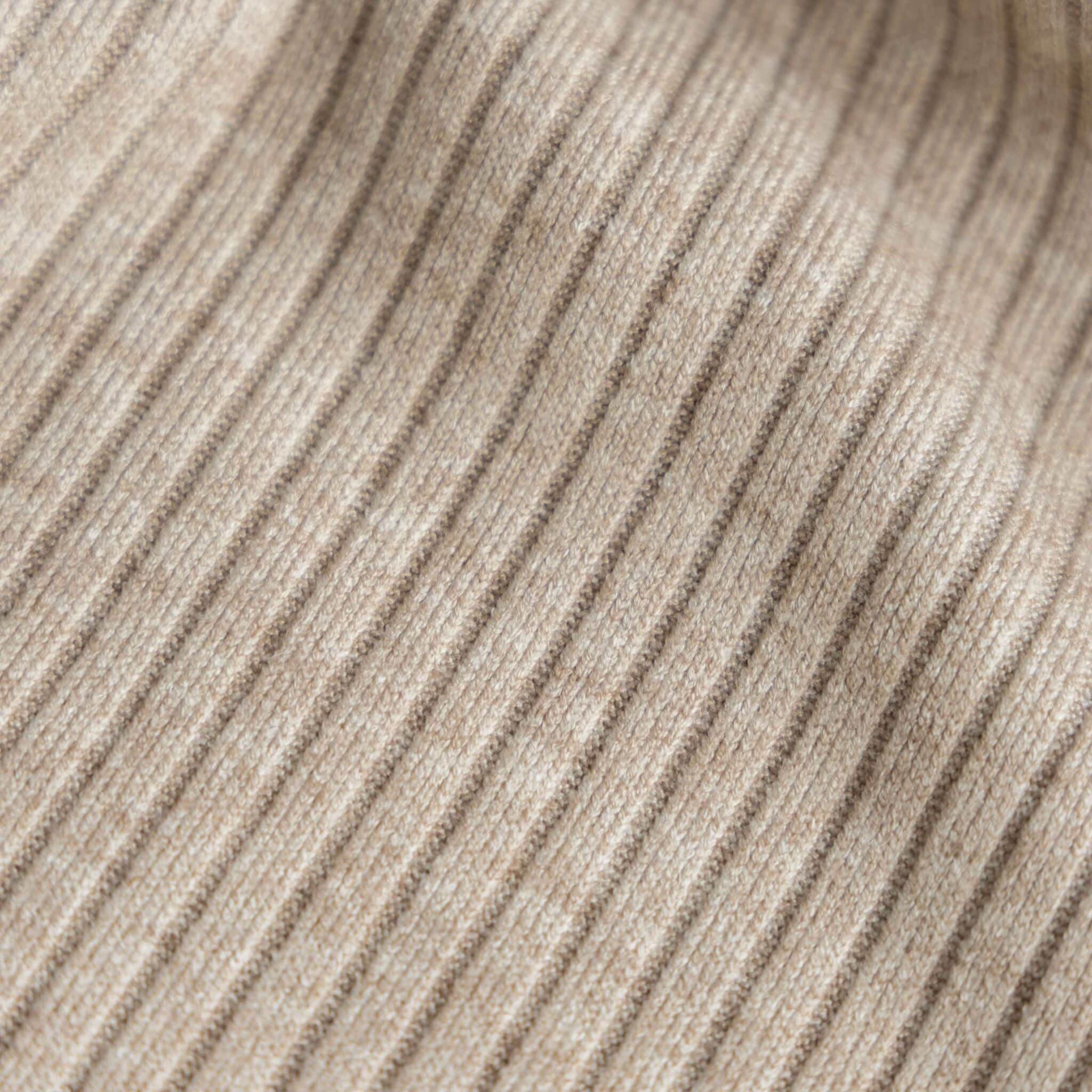 Heavy knitted rib beige