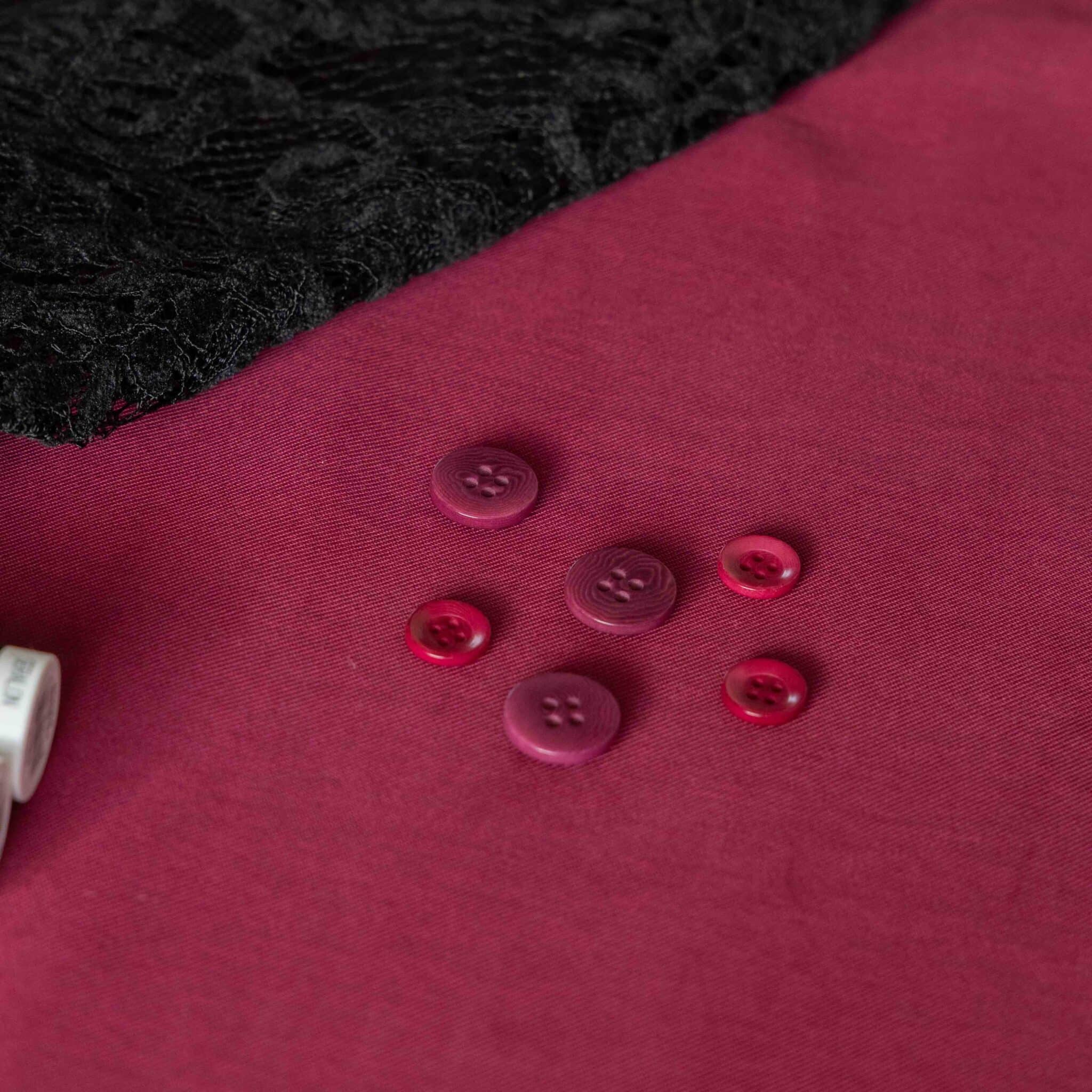 Heavy viscose twill berry