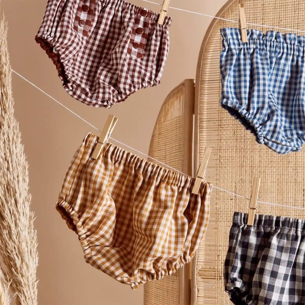 Ikatee - Bilbao baby bloomers (papieren patroon)
