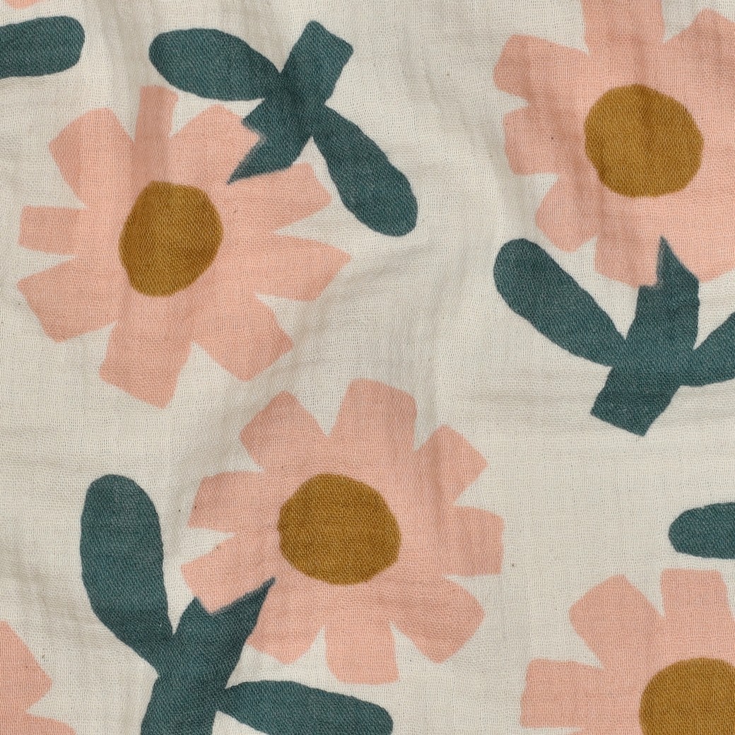 Jennifer Bouron - Hydrofiel organic grote bloemen naturel/perzik