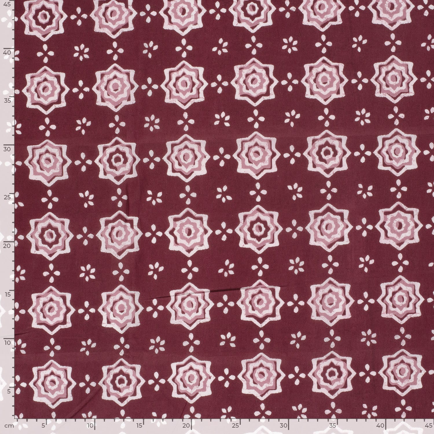 Katoenen voile batik abstracte bloemen rood
