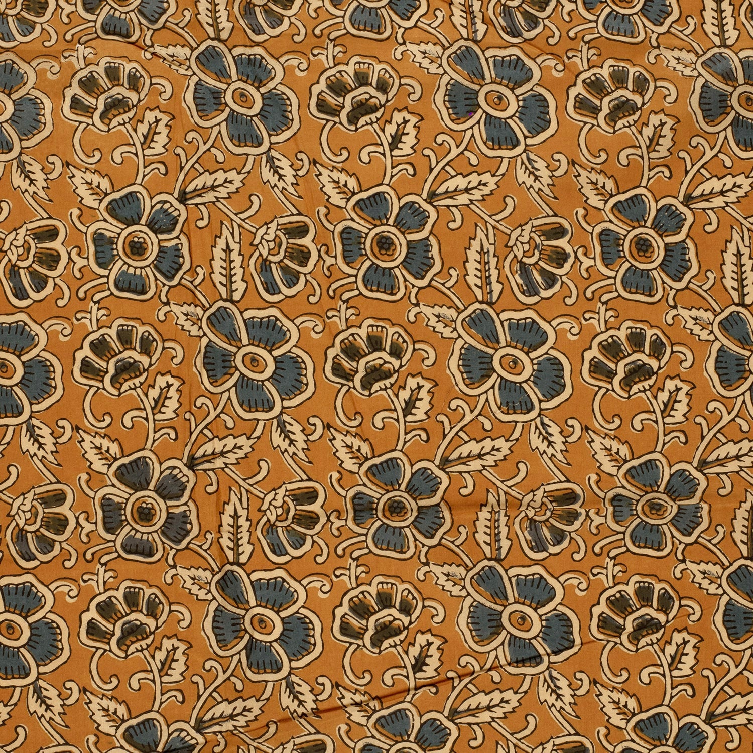 Katoenen voile batik bloemen roestbruin