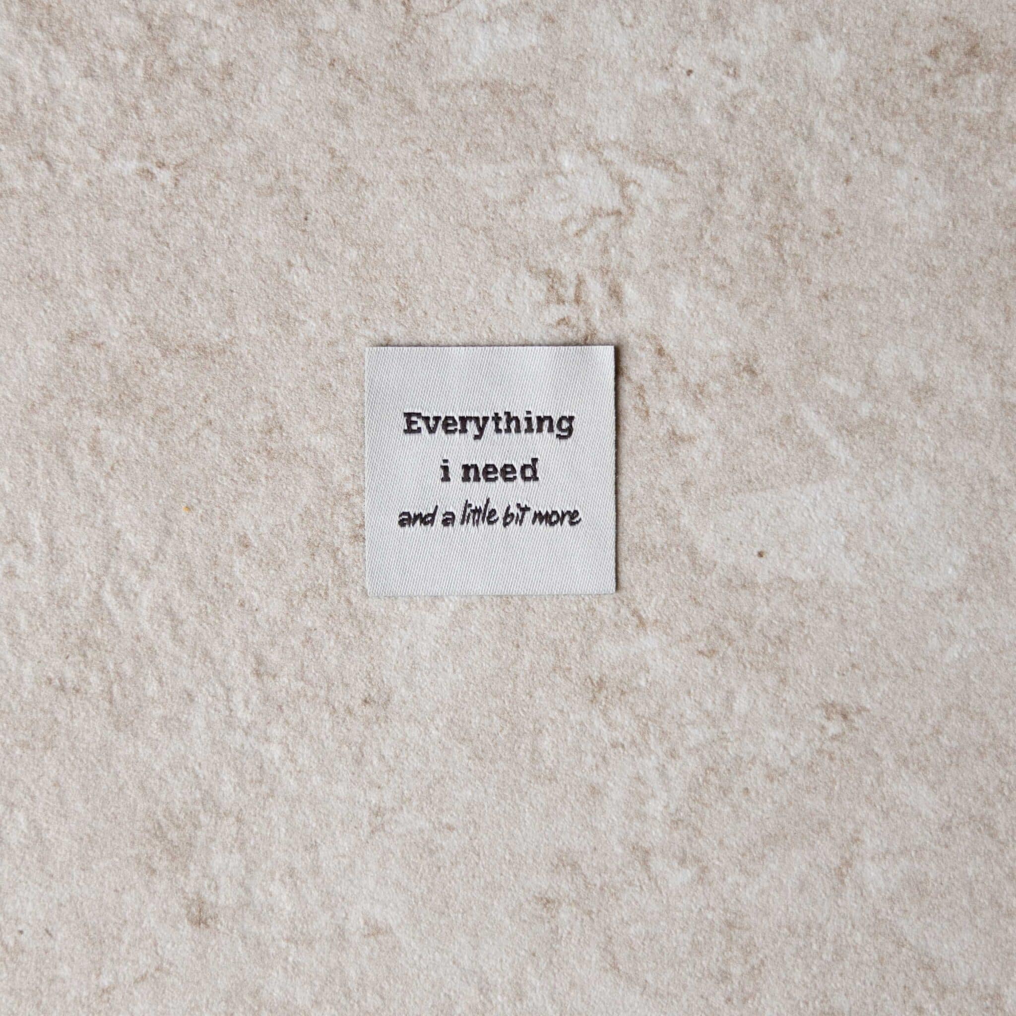 Loop&amp;Label - Everything i need and a little bit more - klein label