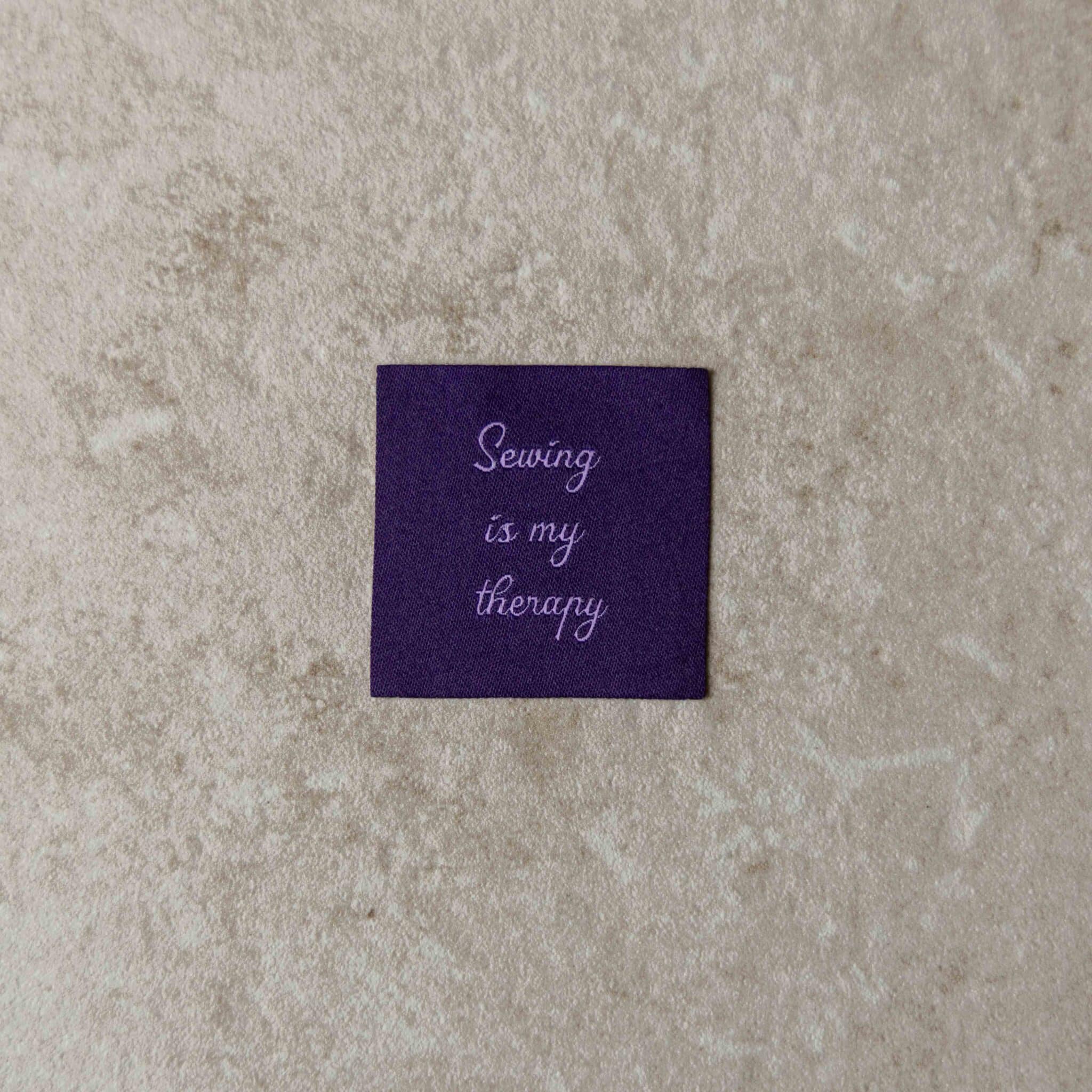 Loop&amp;Label - Sewing is my therapy - medium label