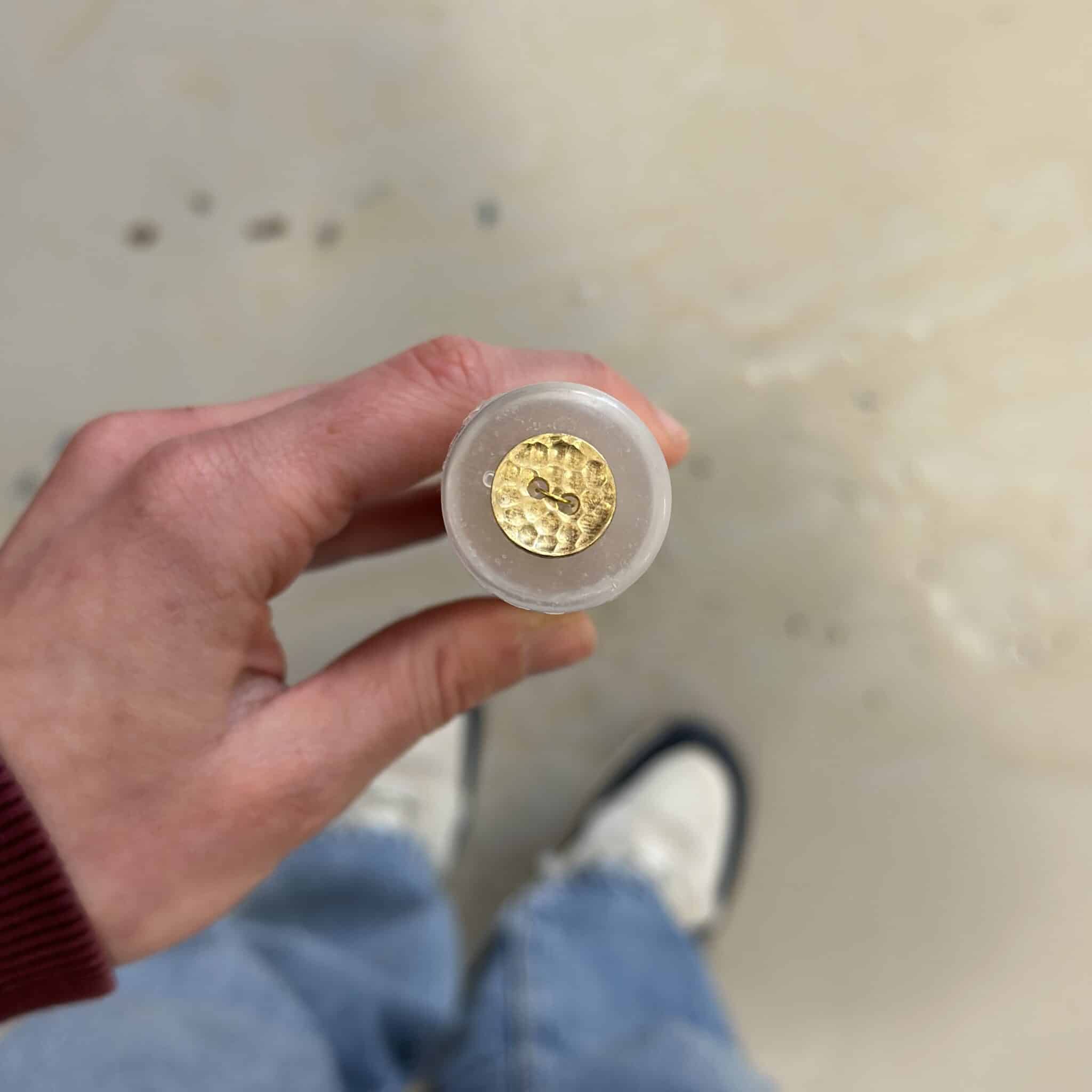 Metalen knoop 14mm goud