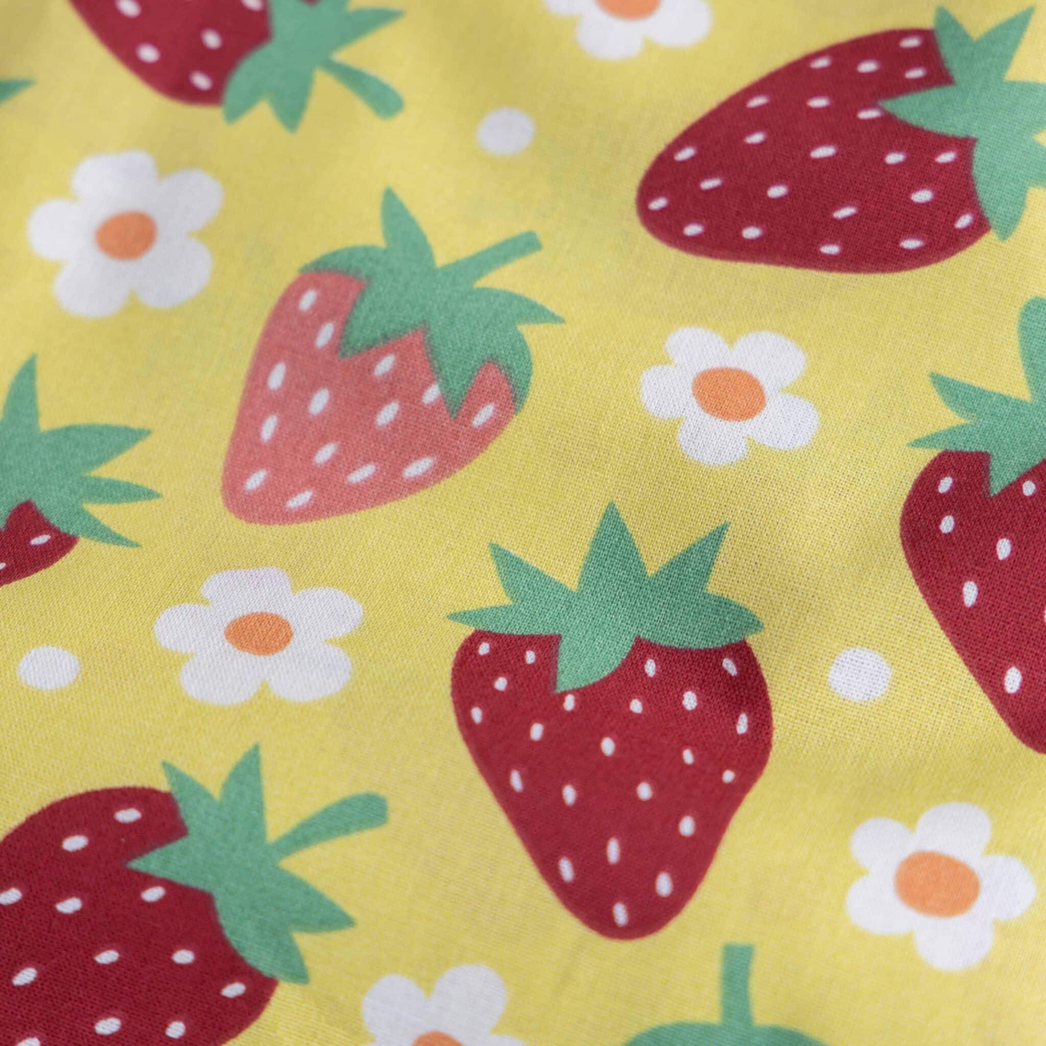 Poplin aardbeien geel
