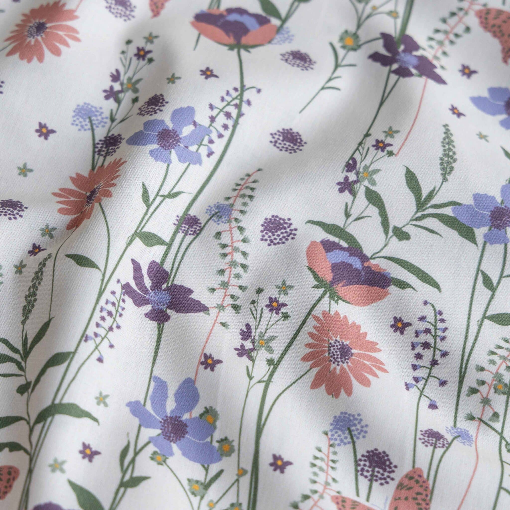 Poplin bloemen/vlinders offwhite