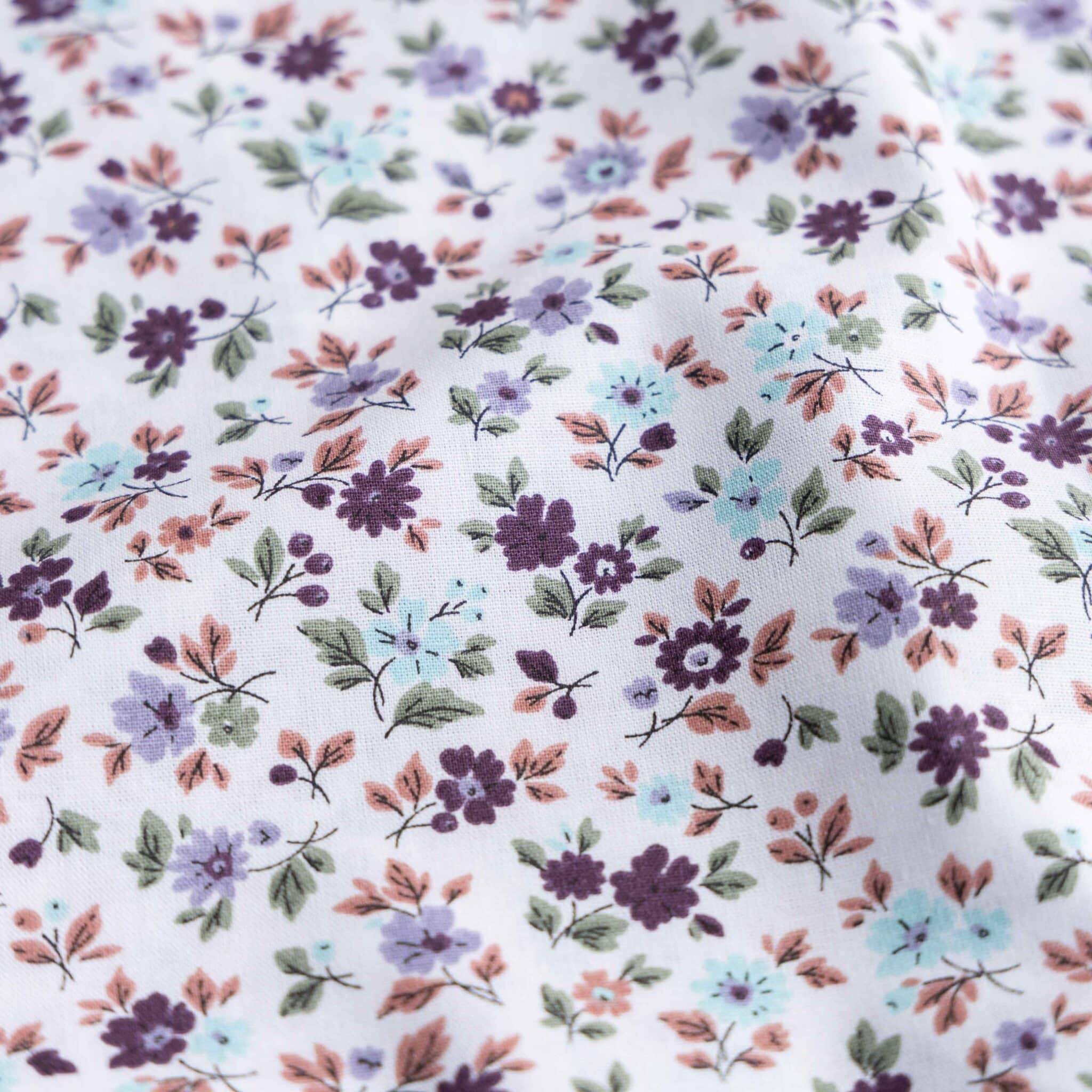 Poplin paarse bloemen offwhite