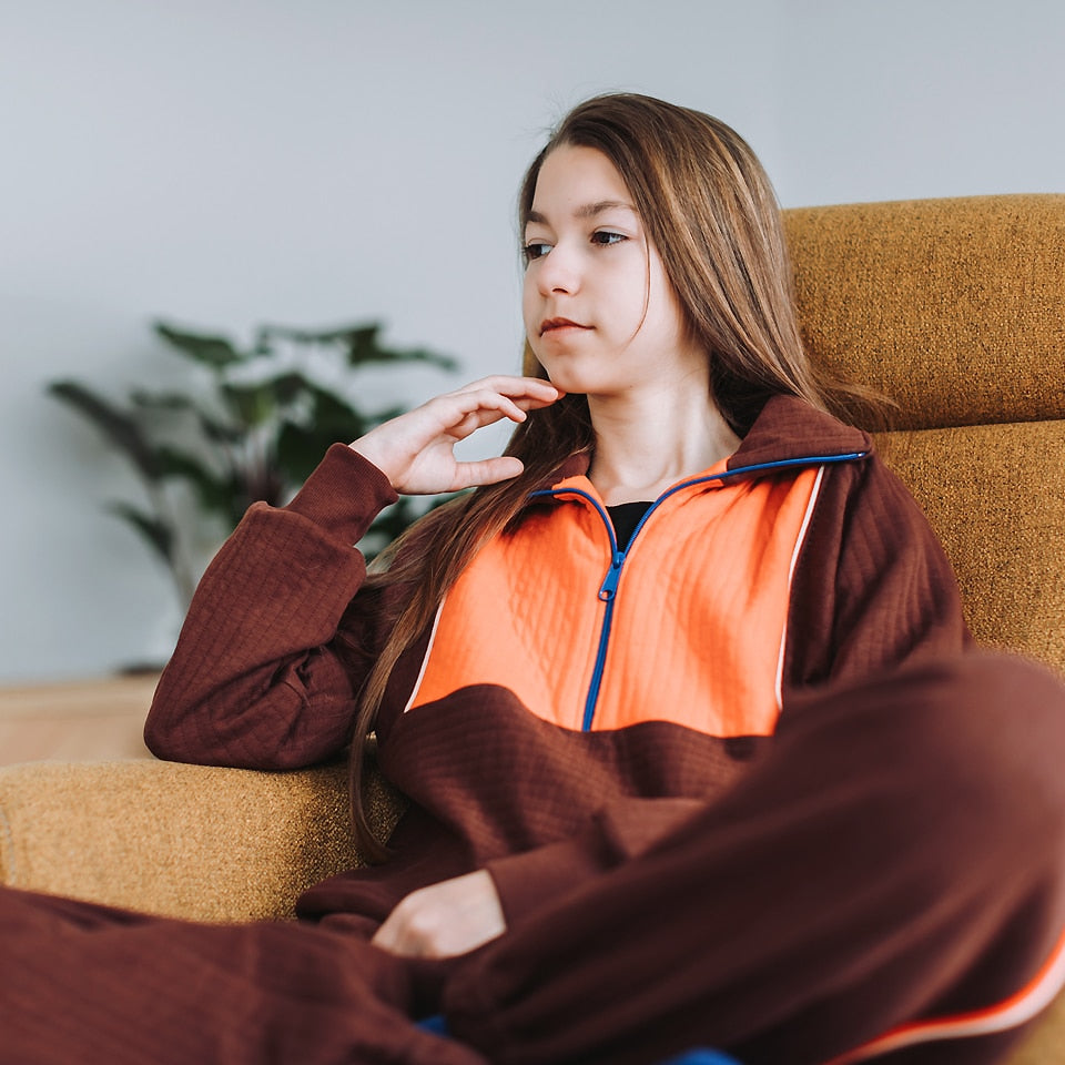 See You at Six - Matelassé tricot vlamrood