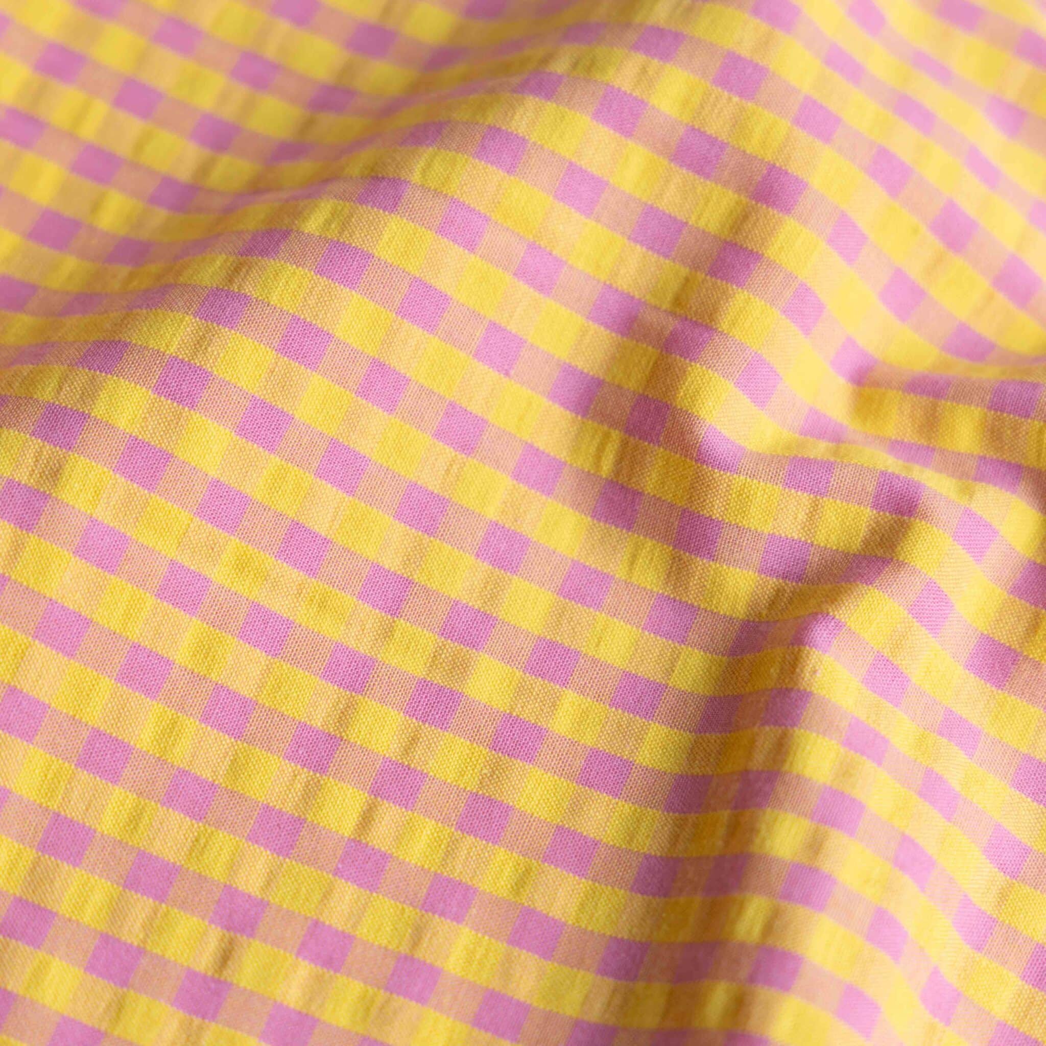 Seersucker ruit geel/roze