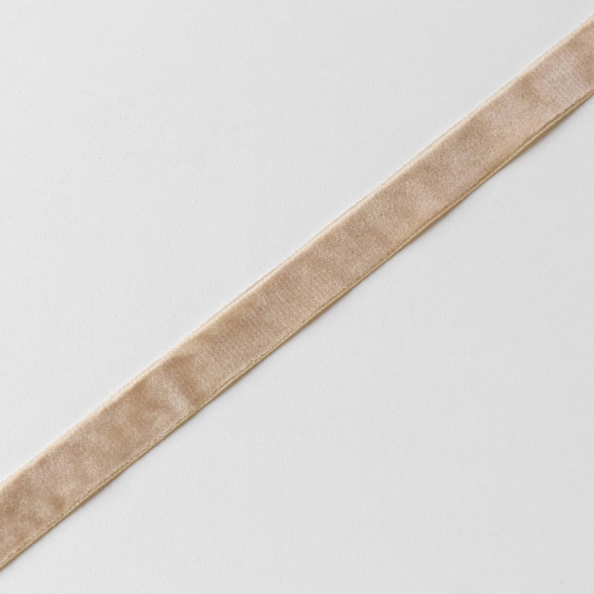 Velvet fluweelband 16mm - Beige