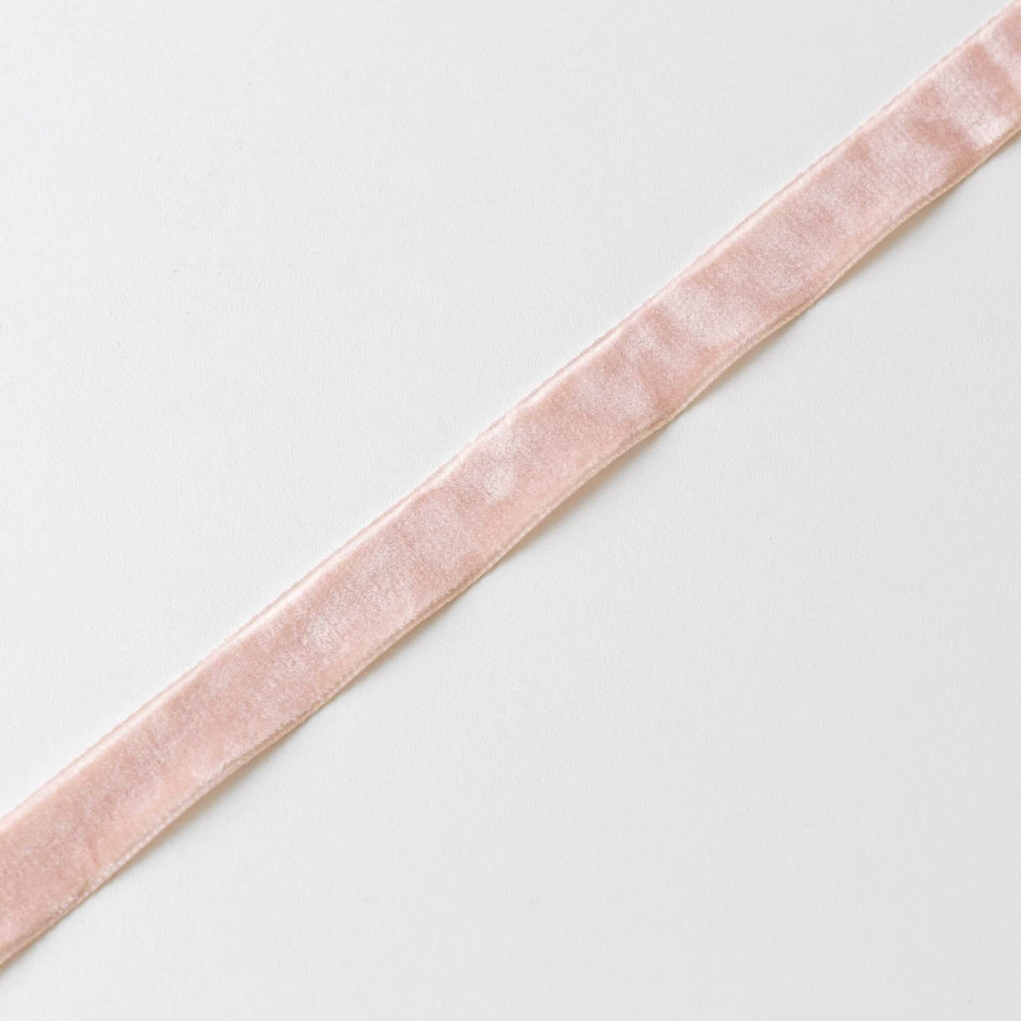 Velvet fluweelband 16mm - Poederroze