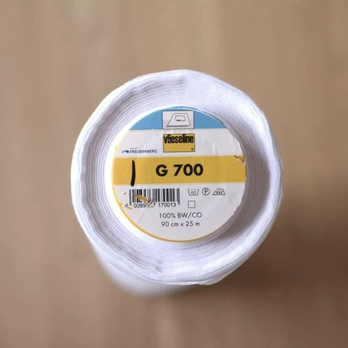Vlieseline G700/plakkatoen wit