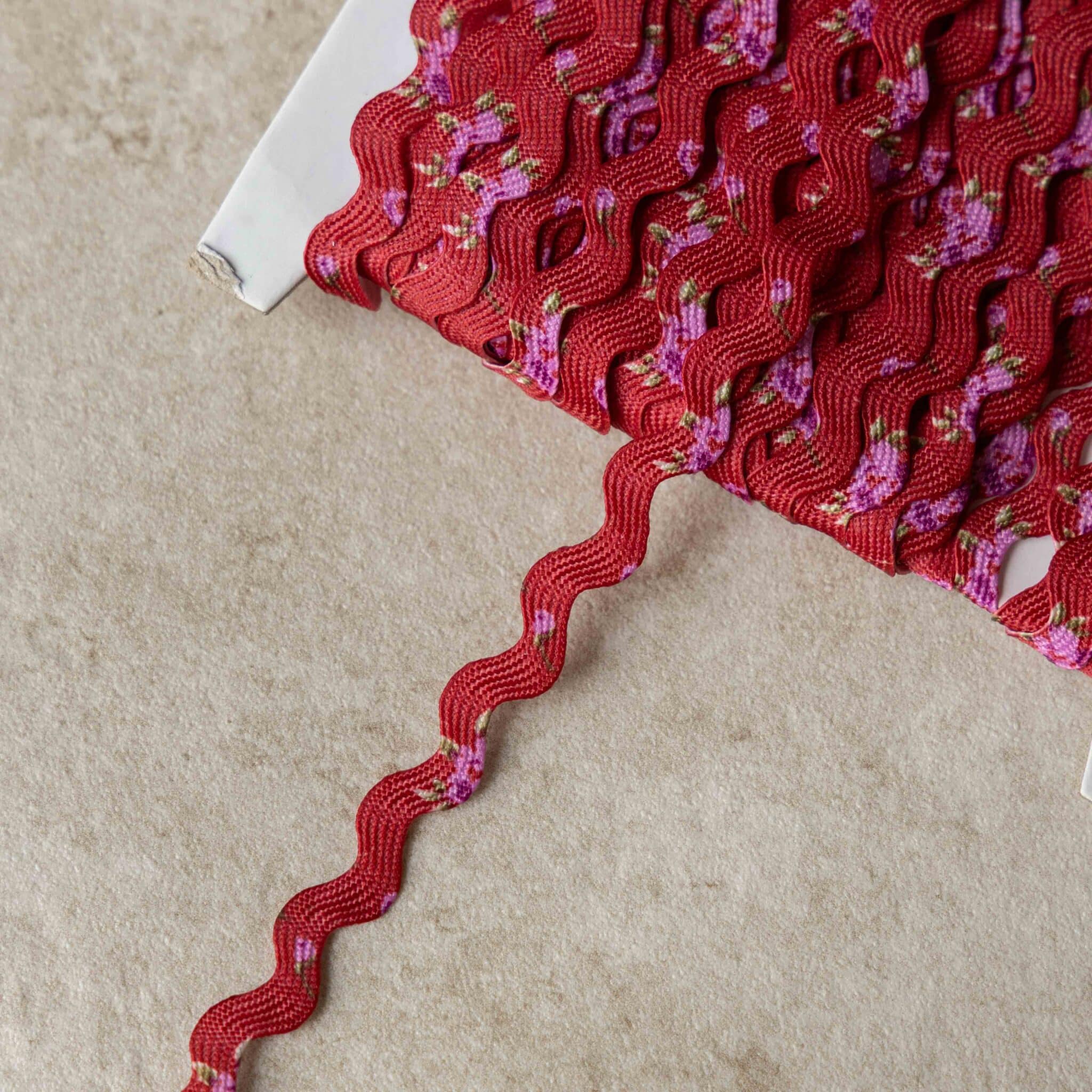 Zigzagband bloemen - Rood